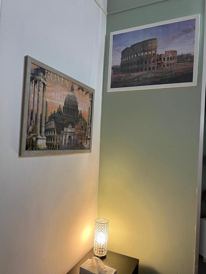 La Rosa Di Roma Colosseo Lägenhet Exteriör bild